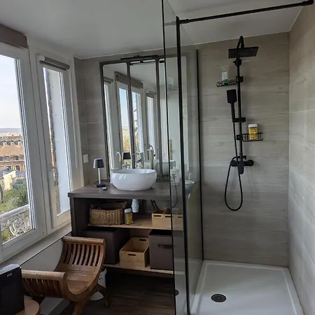Apartment Night & Day Honfleur