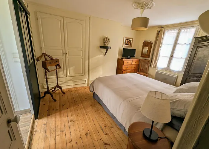 Apartment Night & Day Honfleur